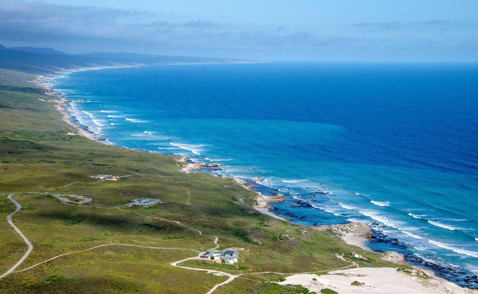 Morukuru Family De Hoop by null