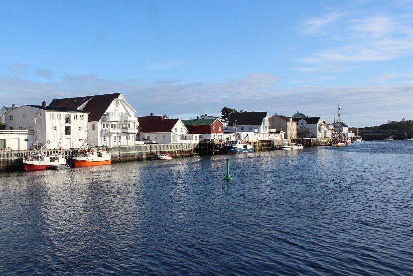 Altona (Henningsvaer): All You Need to Know BEFORE You Go