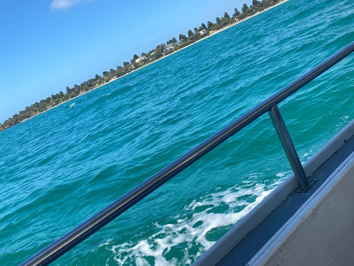 mulloka cruises port fairy