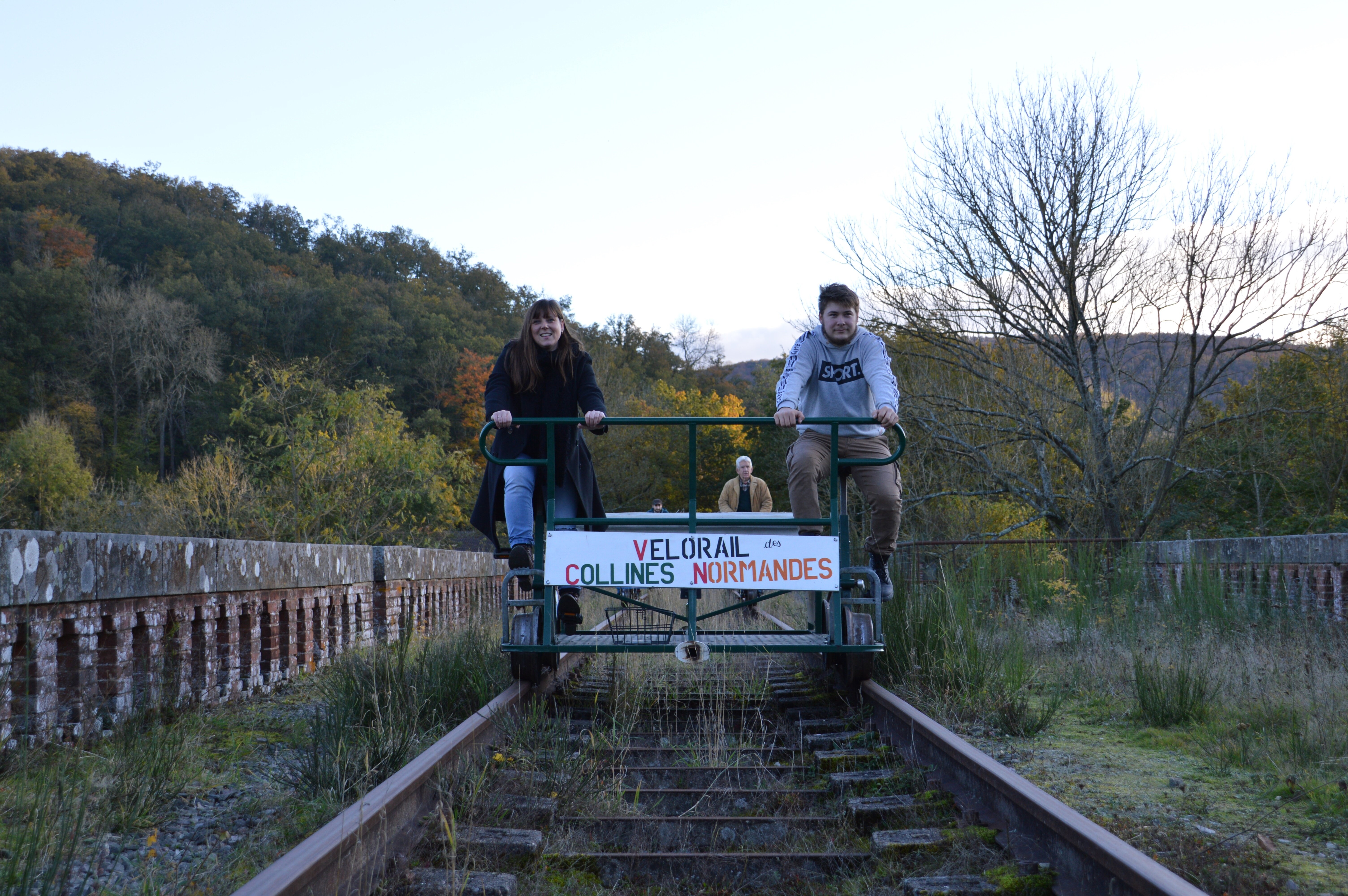 V LORAILS DES COLLINES NORMANDES PONT ERAMBOURG Saint Pierre du