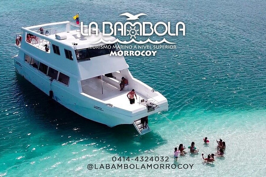 Catamaran La Bambola image