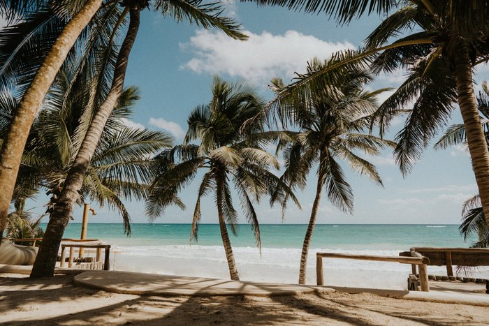 zorba beach tulum