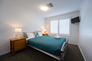 Room & Suite