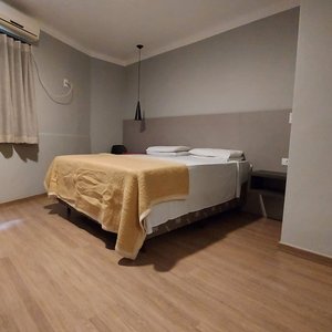 Apartamento com cama de casal