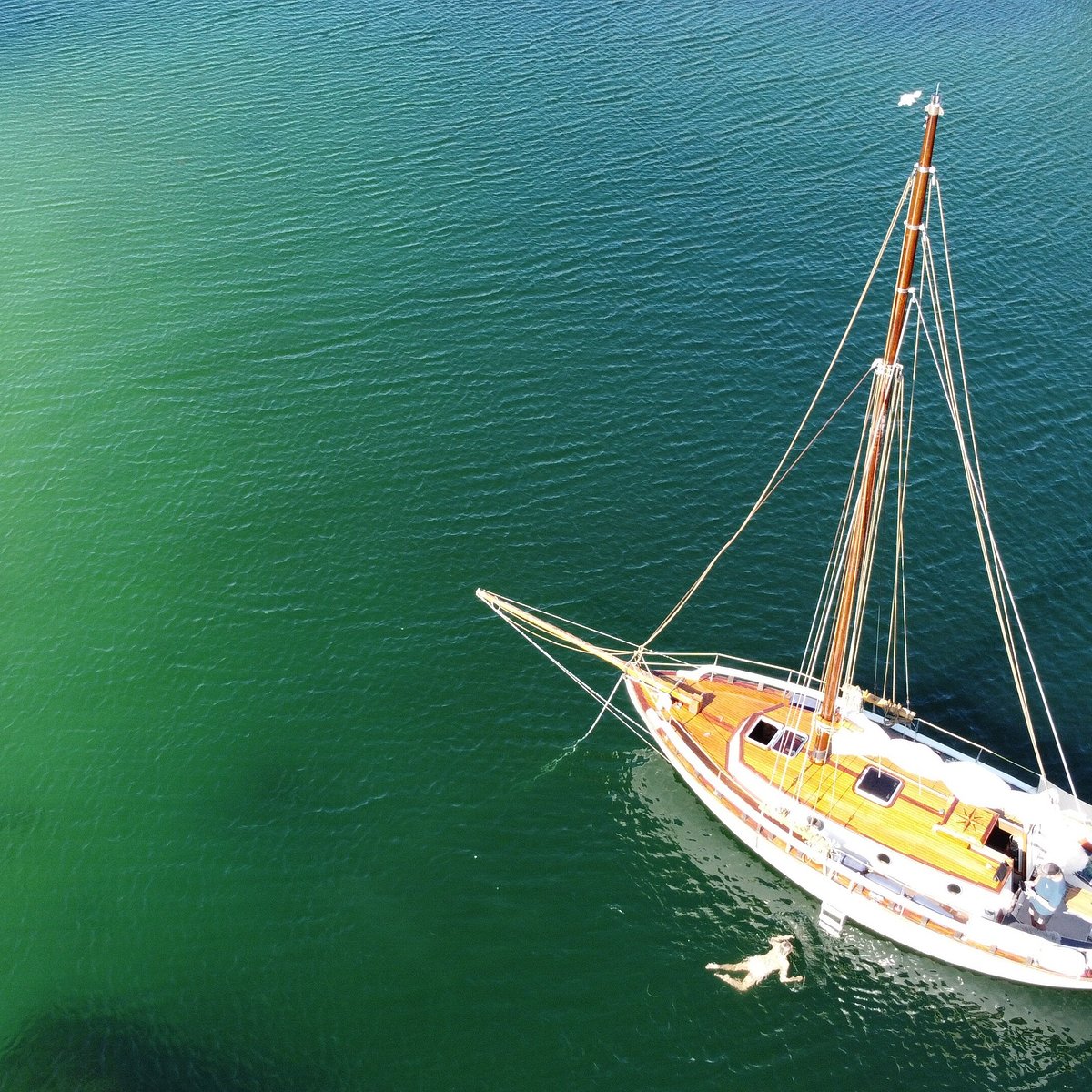 Hiking sailing. Судно Green Egersund.