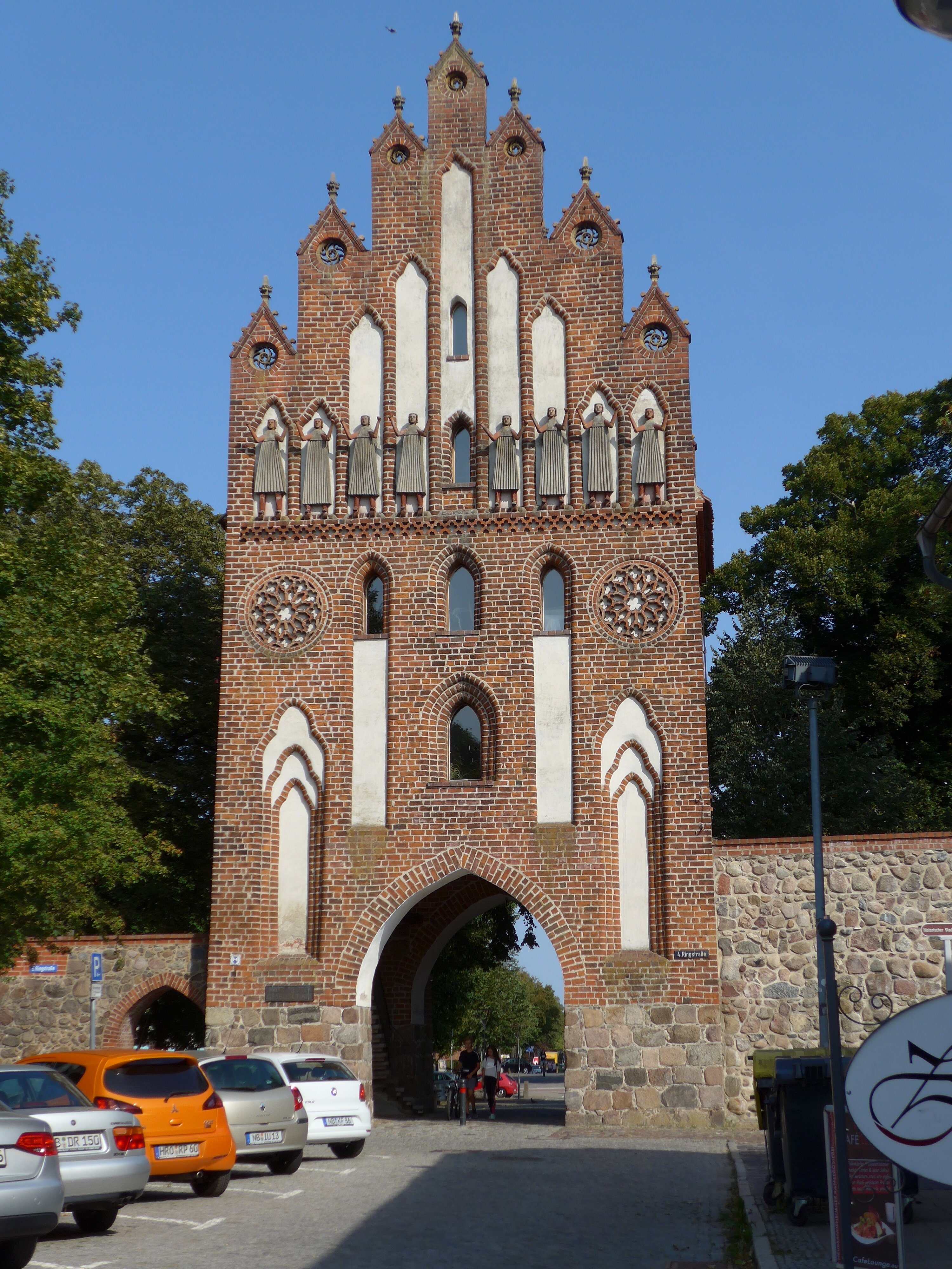 Neues Tor (Neubrandenburg) - 2022 Lohnt Es Sich? (Mit Fotos)