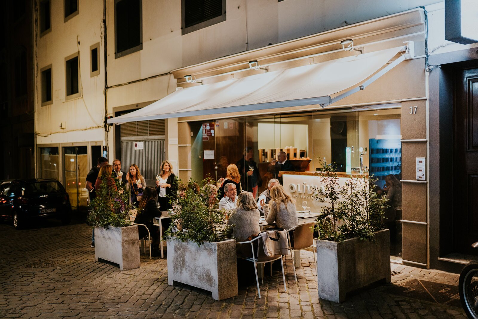 Madeira restaurant shop