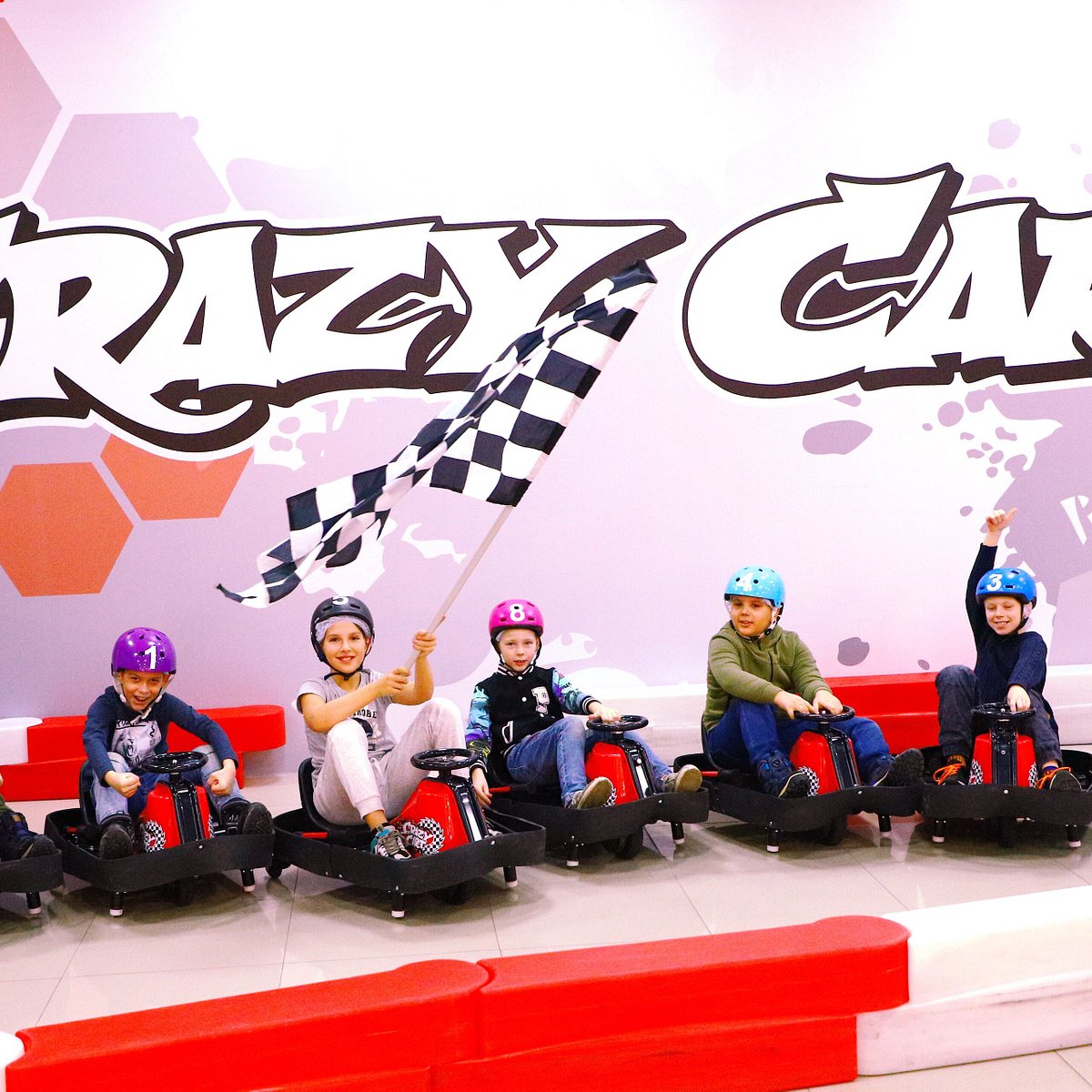 Crazy cart московский. Crazy Cart дрифт картинг. Crazy Cart Пушкино. Дрифт картинг ЦДМ. Картинг Крэйзи детский.