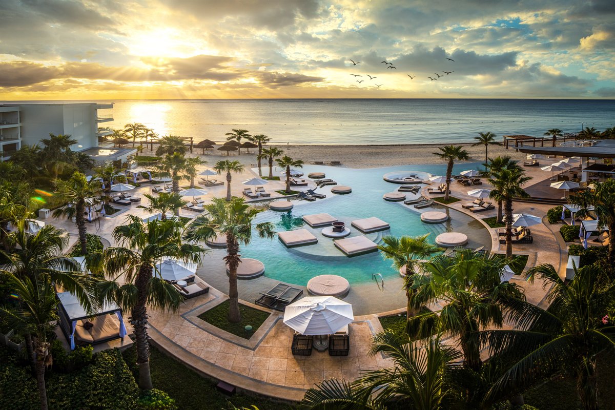 Secrets Riviera Cancun Resort & Spa Pool Pictures & Reviews - Tripadvisor