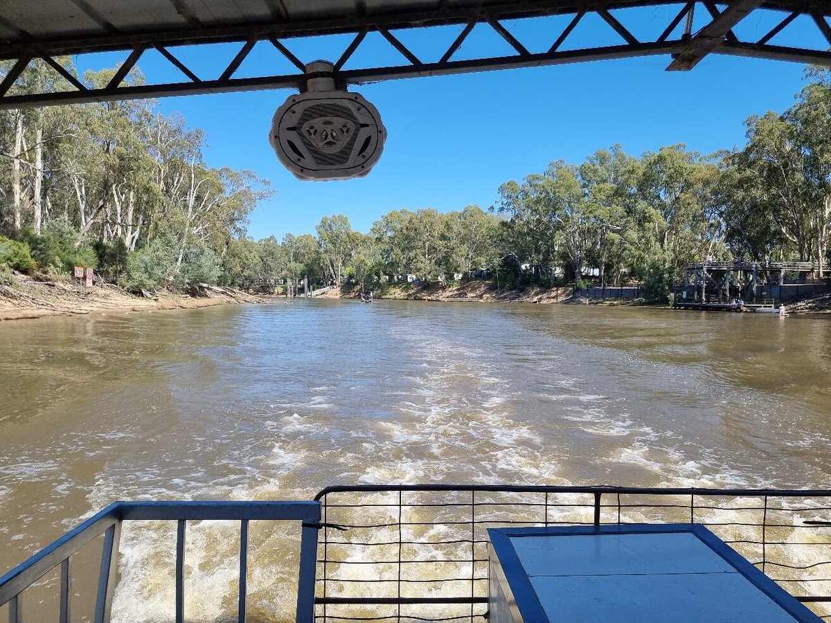 echuca riverboat hire