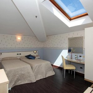 ALBERGO CENTRALE BOLOGNA, hotel in Bologna
