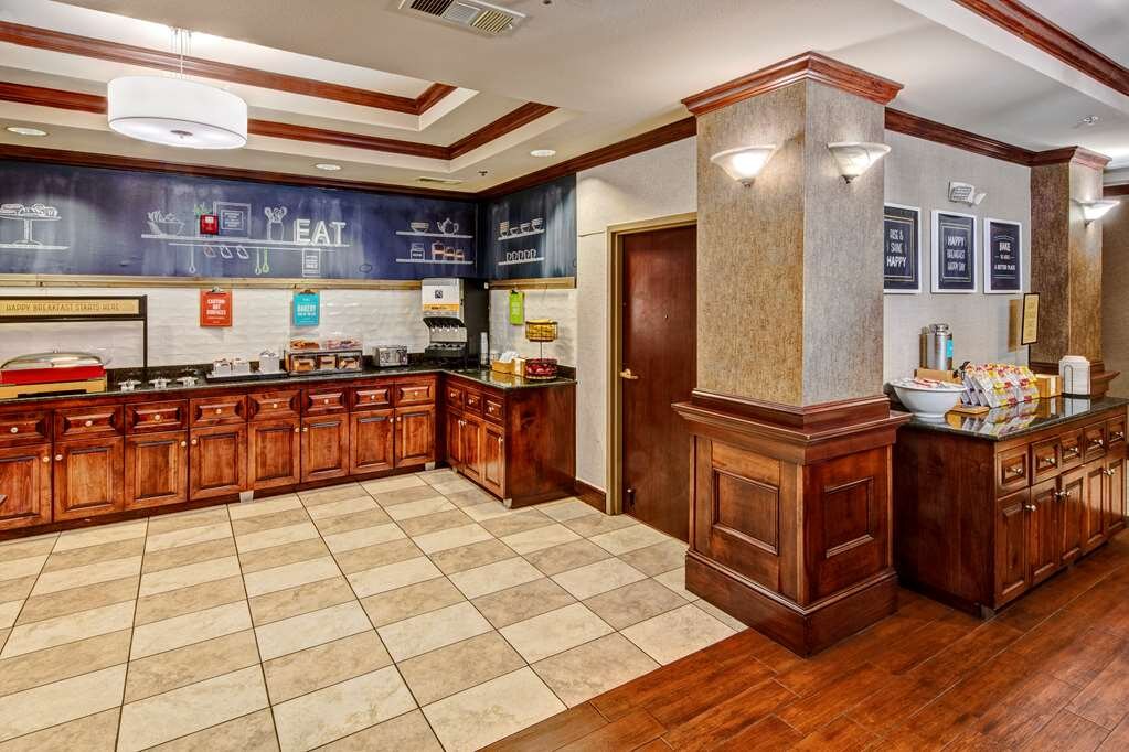 Hotel photo 33 of Hampton Inn Van Buren.