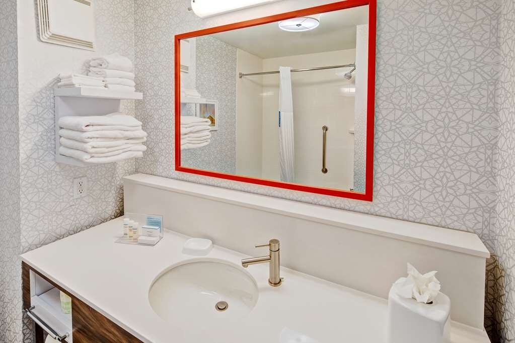 Hotel photo 34 of Hampton Inn Van Buren.