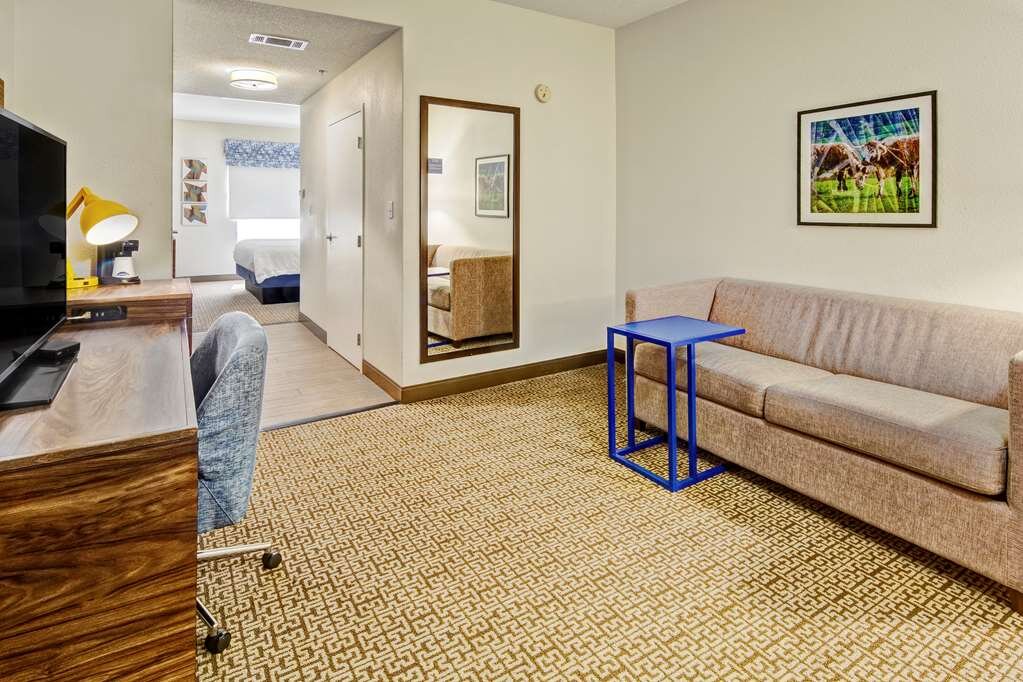 Hotel photo 48 of Hampton Inn Van Buren.