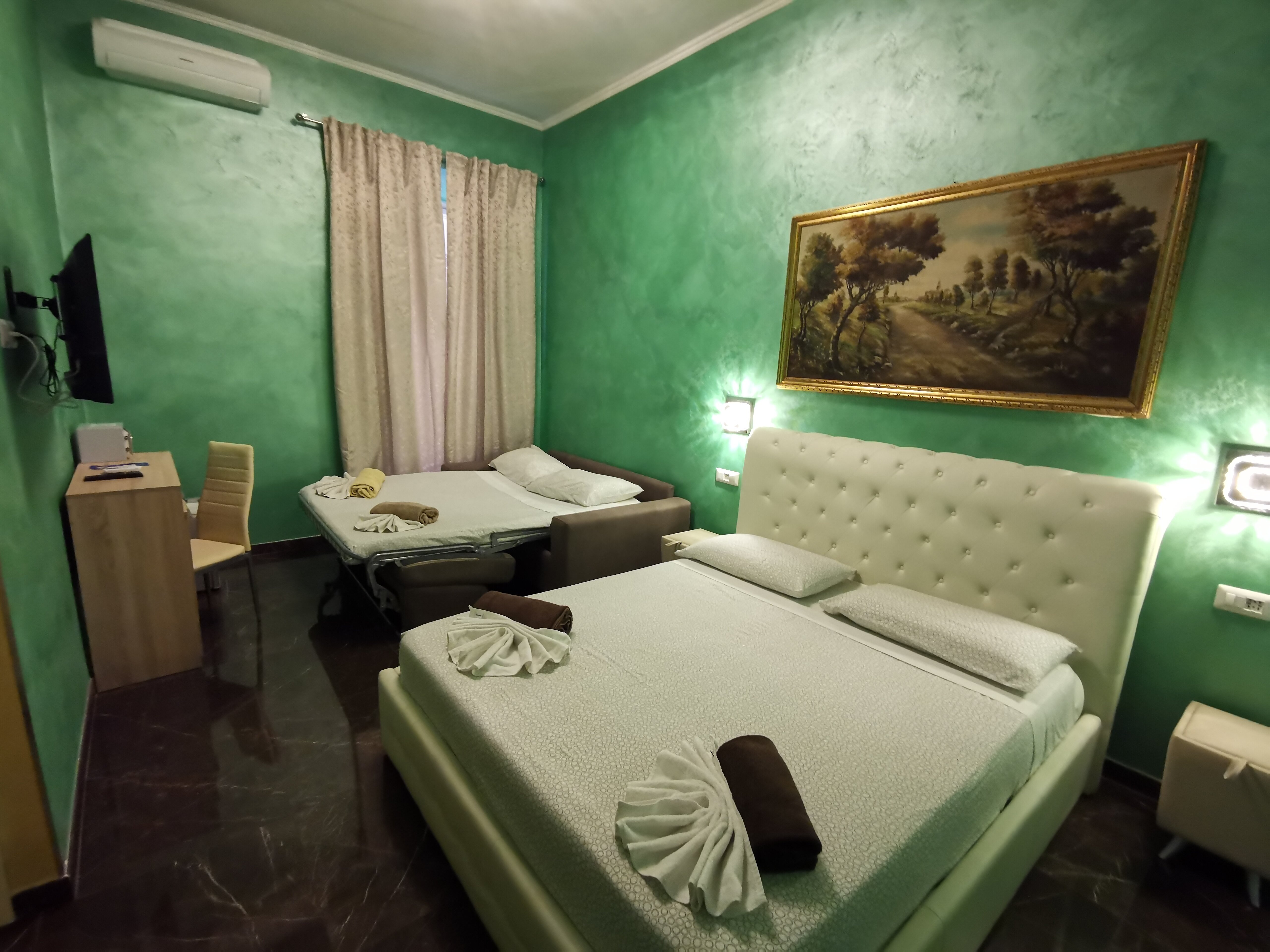 B&B ROMA ROYAL RESIDENCE (Rome) - B&B Reviews, Photos, Rate Comparison ...