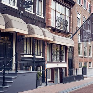 View from street Singel Hotel Amsterdam.