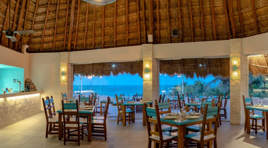 BLoved restaurant / Privileged guest benefit only