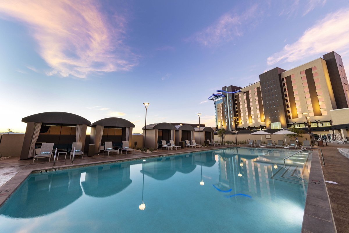 Gila River Resorts & Casinos Wild Horse Pass Pool Pictures & Reviews