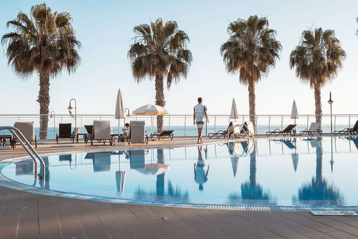Melia Madeira Mare Resort &amp; Spa, hotel em Funchal