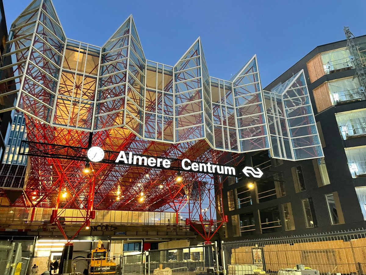 almere Station Almere Centrum (2025) - All You Need to Know BEFORE You Go (with  Reviews)