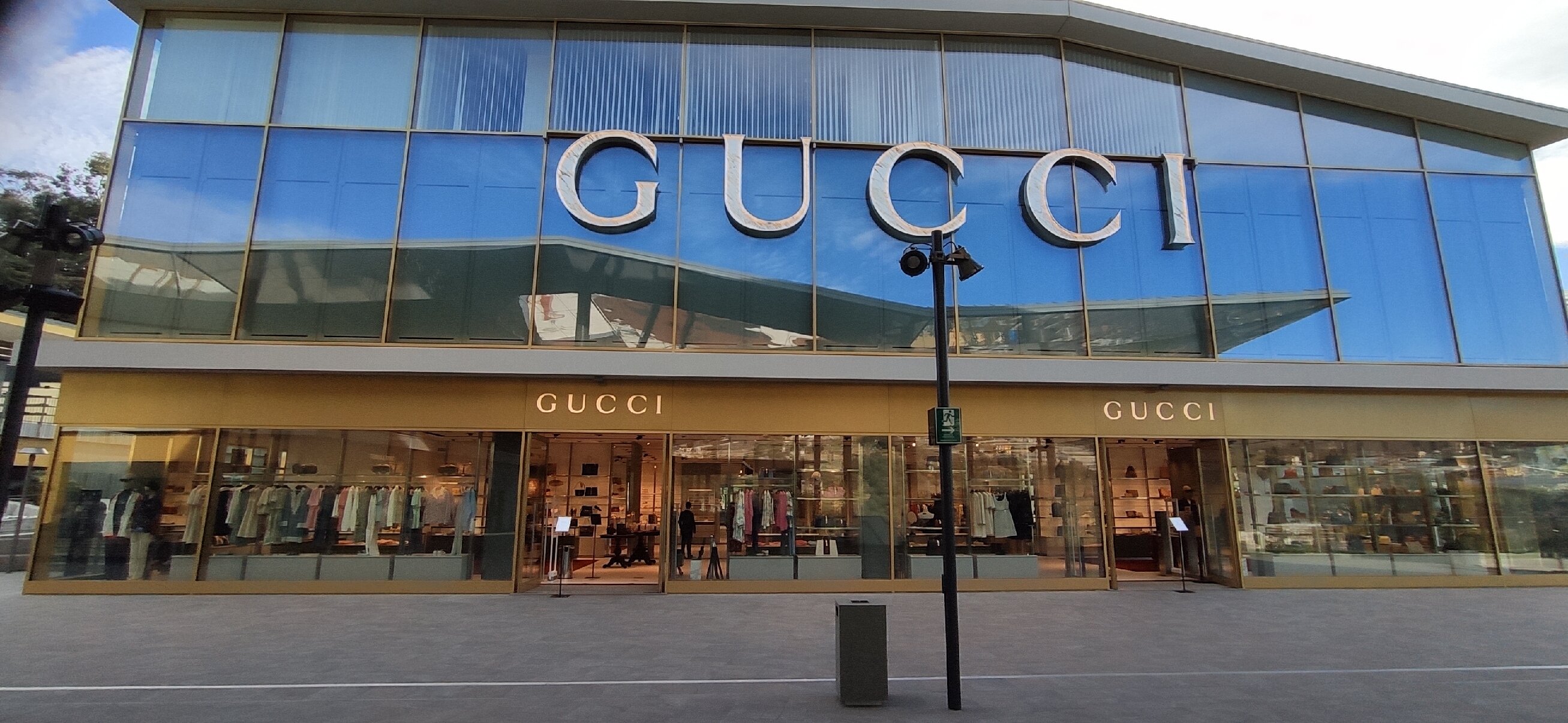 great mall gucci