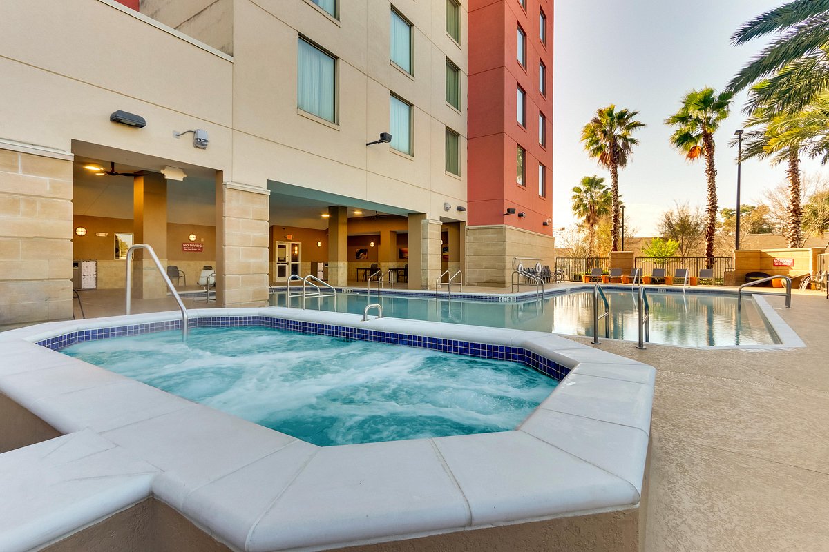 Drury Inn &amp; Suites Near Universal Orlando Resort, hotel em Orlando