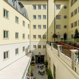 Hotel Infante Sagres, hotel in Porto