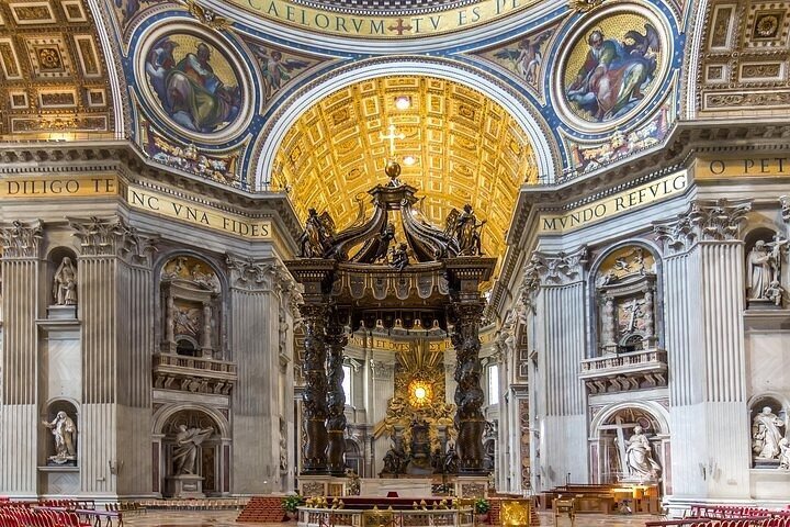 2023 Group Tour of St. Peter’s Basilica and Vatican Museums