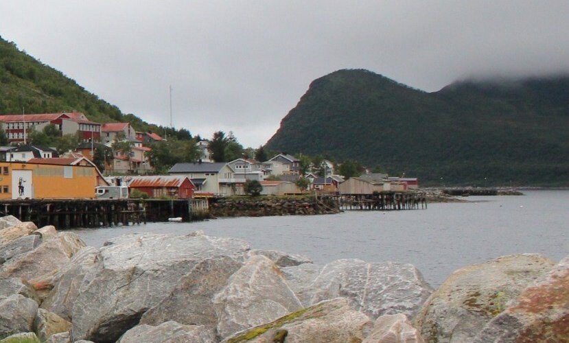 The Deep Fjord e Gryllefjord