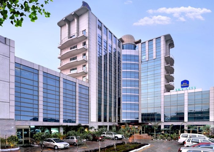 hotel sky city gurgaon