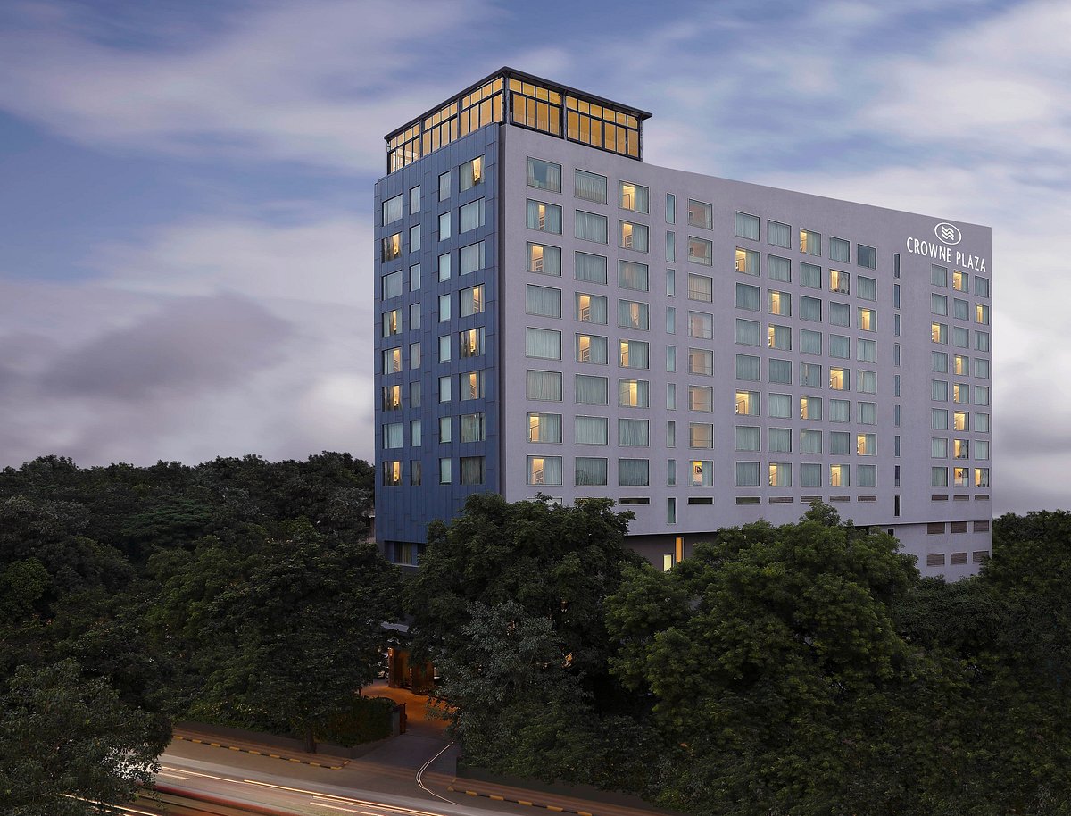 Crowne Plaza Pune City Centre, an IHG Hotel, hotell i Pune