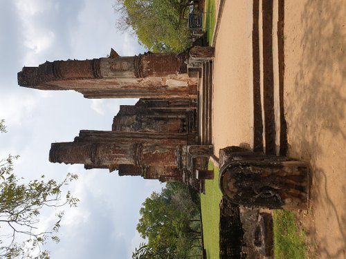 Polonnaruwa E.Winter review images