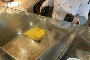 餐饮
