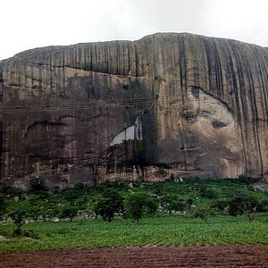 descriptive essay on zuma rock