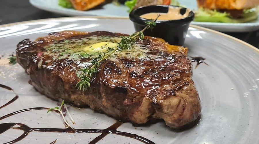 Black Angus Steak 