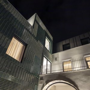 O nosso pátio/Our courtyard