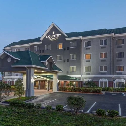 THE 5 BEST Pinellas Park Hotel Deals (Dec 2024) - Tripadvisor