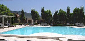 Kairos Resort in Piedimonte San Germano, image may contain: Villa, Resort, Hotel, Pool