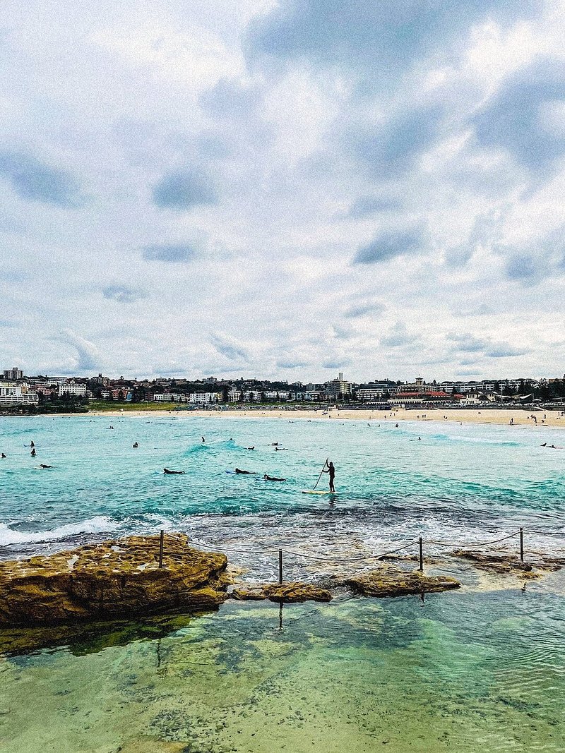 North Bondi Beach in Sydney for beginner surfers