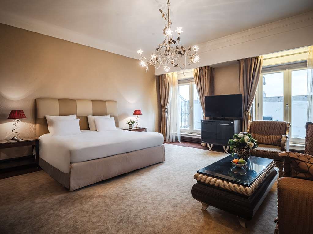 Hotel photo 8 of Anantara New York Palace Budapest Hotel.