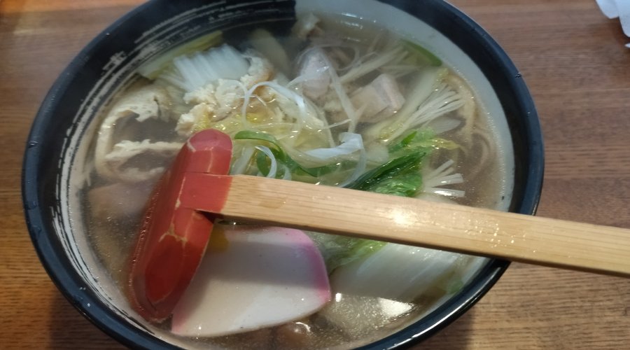暖かいそば