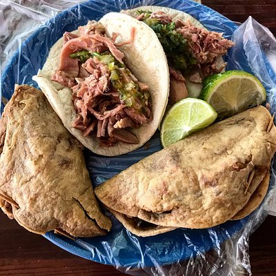 Tacos at El Polilla