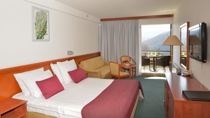 Jezero Hotel Rooms: Pictures & Reviews - Tripadvisor