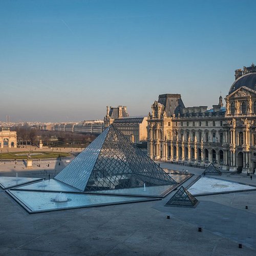 Jardin du Palais Royal  Attractions in Louvre, Paris