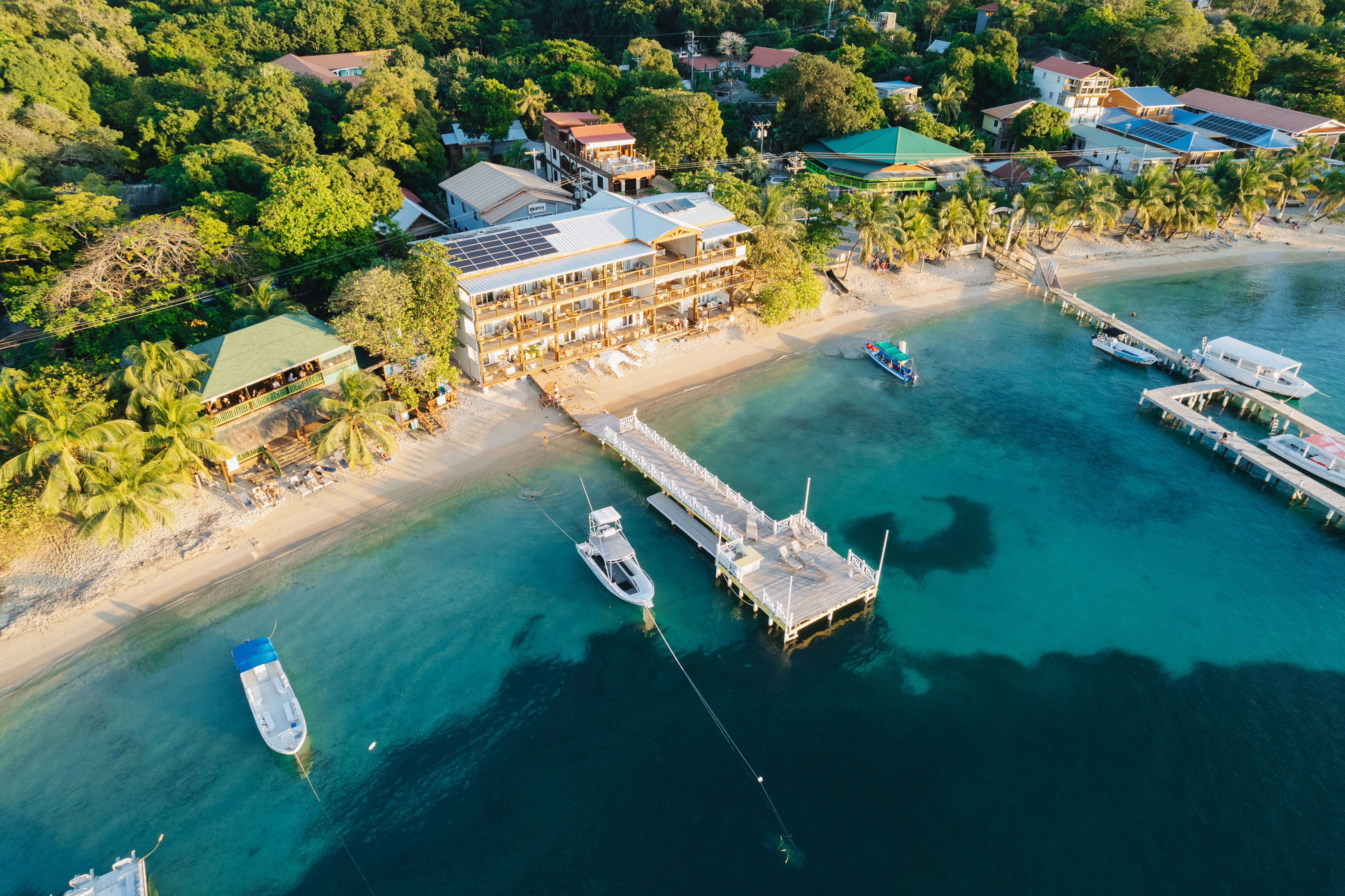 The Beach House Boutique Hotel Roatan Honduras West End