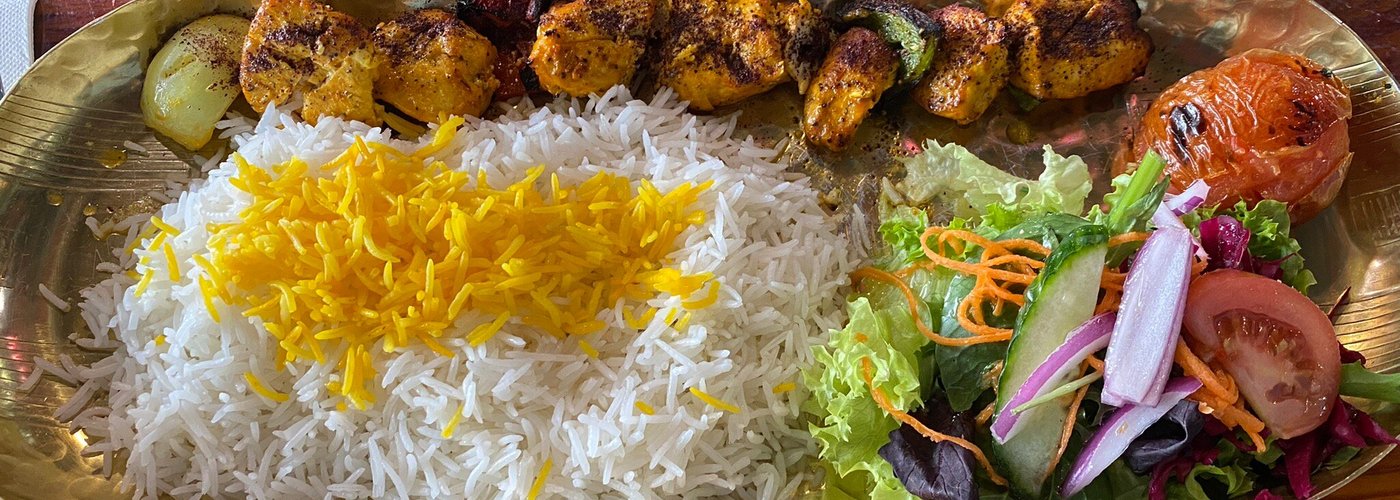 Tastiest chicken kebab I’ve ever had. The saffron rice and fresh salad compliment the smoky taste of the kebab. Highly recommended. A little cafe right in the middle of Henderson Square.