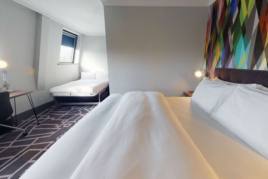 VILLAGE HOTEL BRACKNELL $74 ($̶8̶6̶) - Updated 2024 Prices & Reviews - Berkshire VILLAGE HOTEL BRACKNELL $74 ($̶8̶6̶)... 
