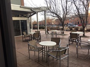 restaurants near cambria hotel fort collins