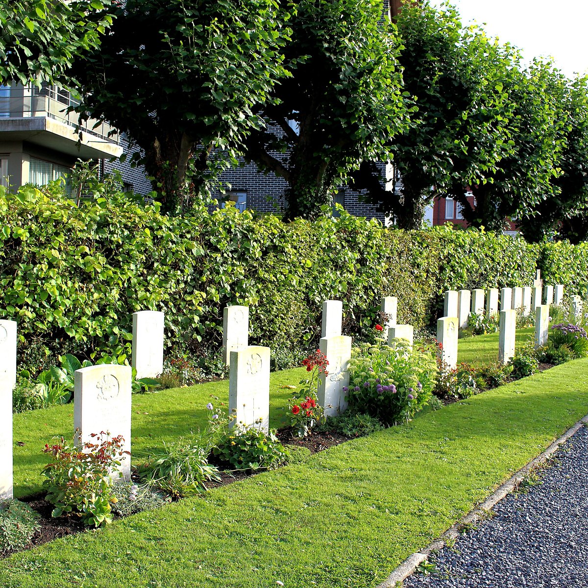 Город кладбище. Ферма кладбище. Cemetery Farmers. Agny.