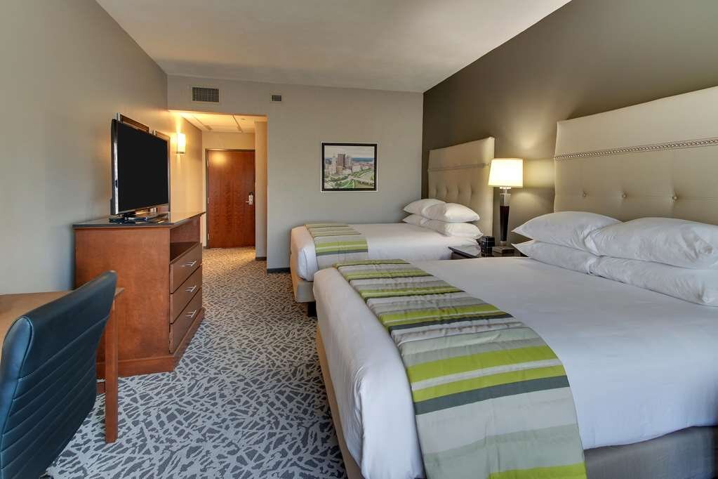 DRURY INN & SUITES CLEVELAND BEACHWOOD - Updated 2024 Prices & Hotel ...